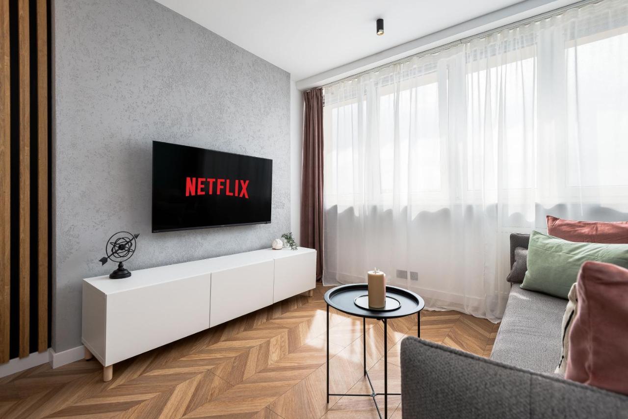 Kairos Apartments - Szafir - Darmowy Parking, Scisle Centrum グリヴィツェ エクステリア 写真